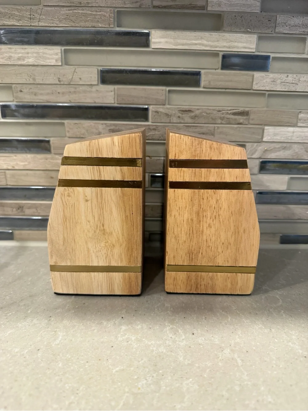 Hearth & Hand by Magnolia Bookends